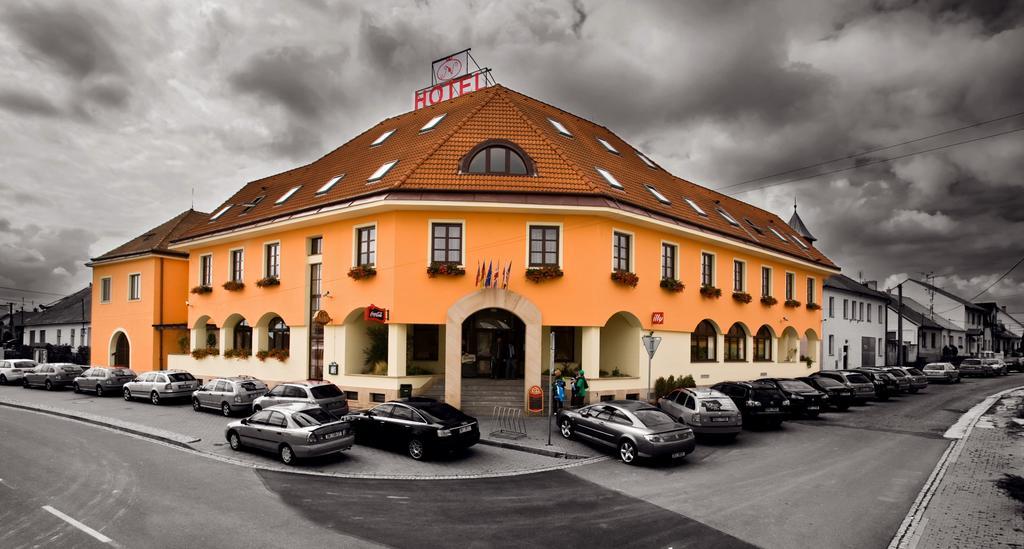 Hotel N Znojmo Exterior photo